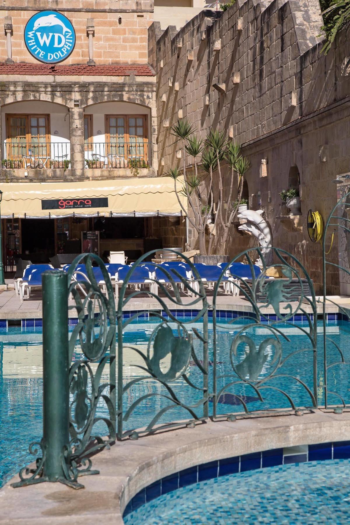 White Dolphin Complex Aparthotel Qawra Εξωτερικό φωτογραφία